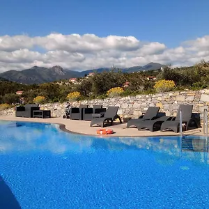  Appartamento Leccino Con Piscina - Riva Trigoso