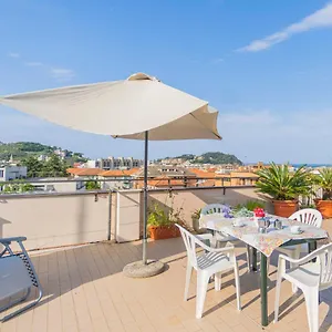  Appartamento 124 - Casa Con Terrazza Sestri- 15minuti A Piedi Dal Centro